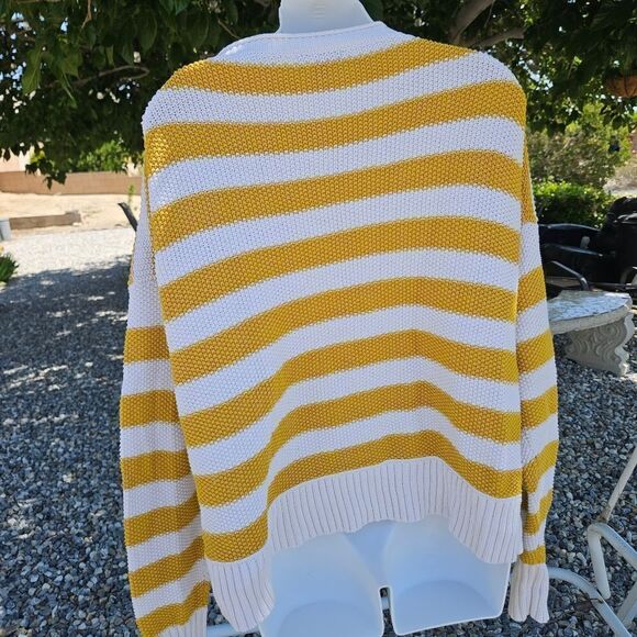 J.crew sweater - Picture 4 of 4